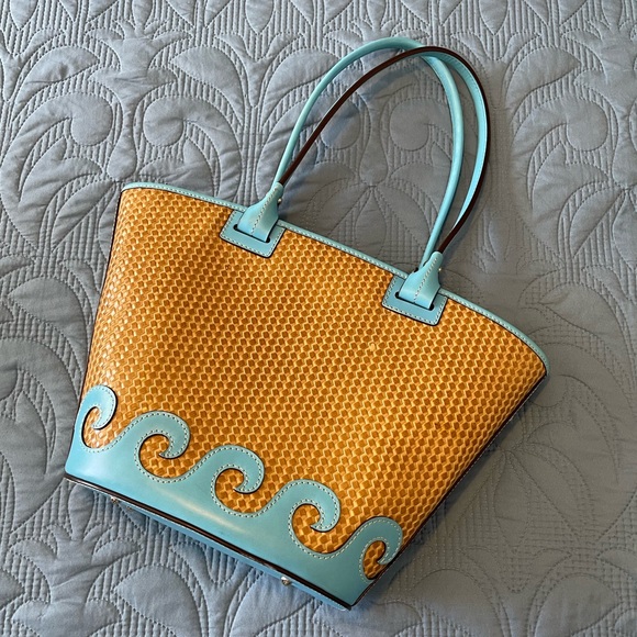 Dooney & Bourke Atlantic Wave Tote - Picture 2 of 12